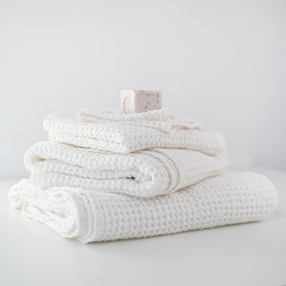 White Honeycomb Waffle Linen Bath Towel 