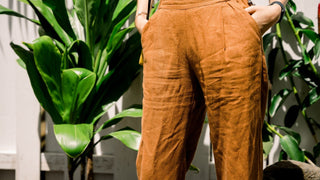 How to Get Wrinkles Out of Linen Pants: Ironing Tips & Alternatives - Linen Tales Global 