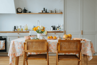 SPRING COLOR THERAPY: WELCOME THE NEW COLOR COLLECTION - Linen Tales Global 