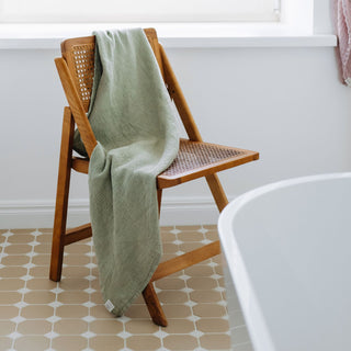 White Linen & Cotton Honeycomb Waffle Towel – Linen Tales