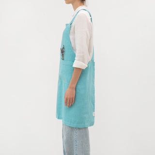 Coastal Blue Linen Crossback Apron 2