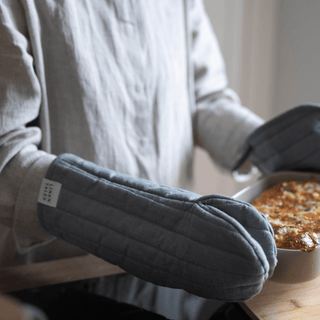 Blue Fog Linen Oven Mitt - Linen Tales 3