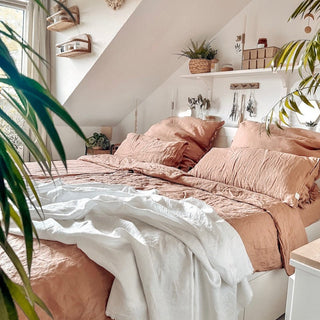 Cafe Creme Linen Pillowcase with Frills - Linen Tales 