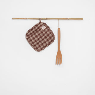 Chocolate Gingham Linen Potholder - Linen Tales Global 