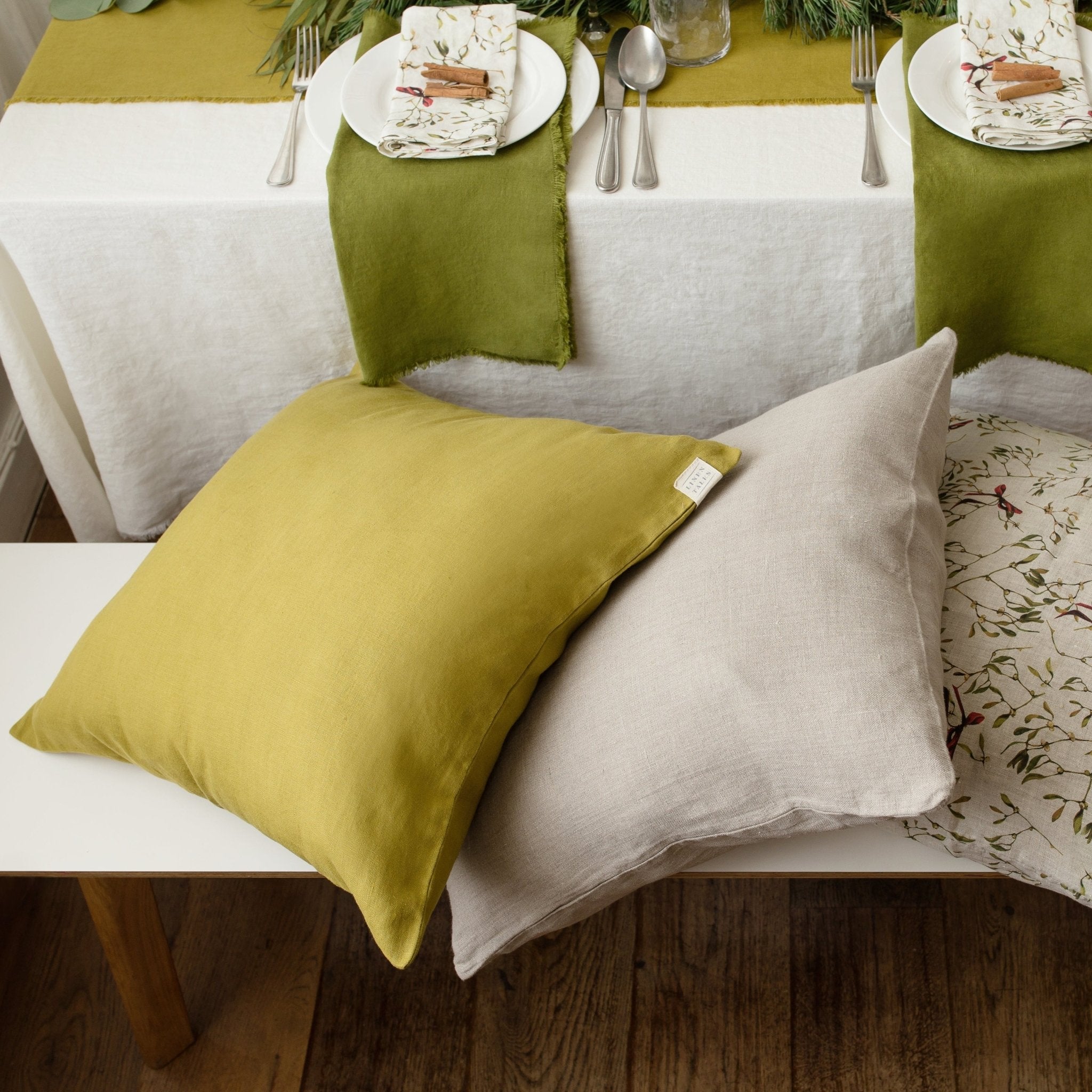 Moss Green Linen Cushion Cover – Linen Tales Global