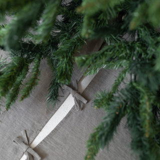 Natural Linen Christmas Tree Skirt - Linen Tales Global 