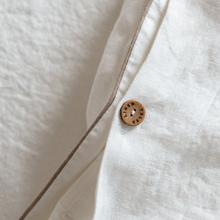 White Linen Duvet Cover Set with Natural Piping - Linen Tales Global 5
