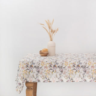 Meadow Linen Tablecloth 1