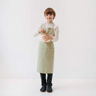 Sage Kids Washed Linen Apron with Bowl 2