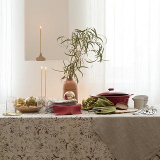 Mistletoe on Natural Linen Tablecloth 